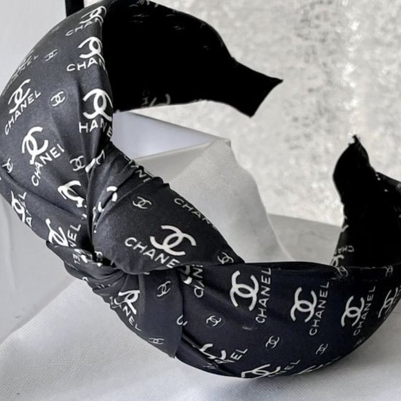 Youth 4-6 Girls Double C Satin Headband - Picture 1 of 2